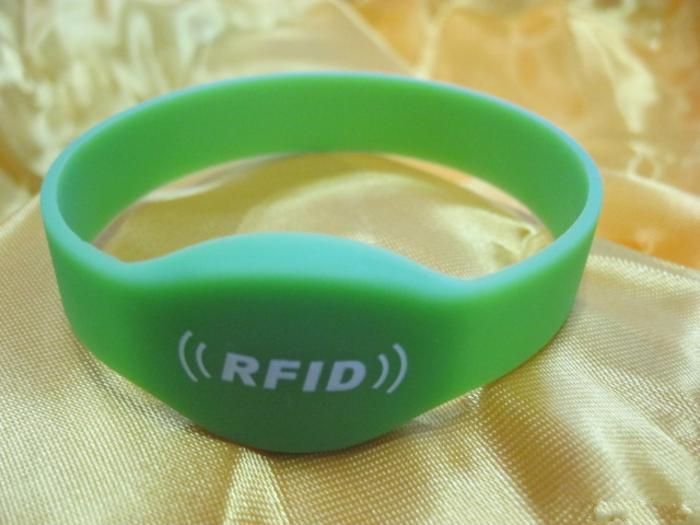 RFID硅胶手腕带