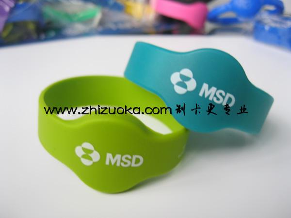 دستبند RFID