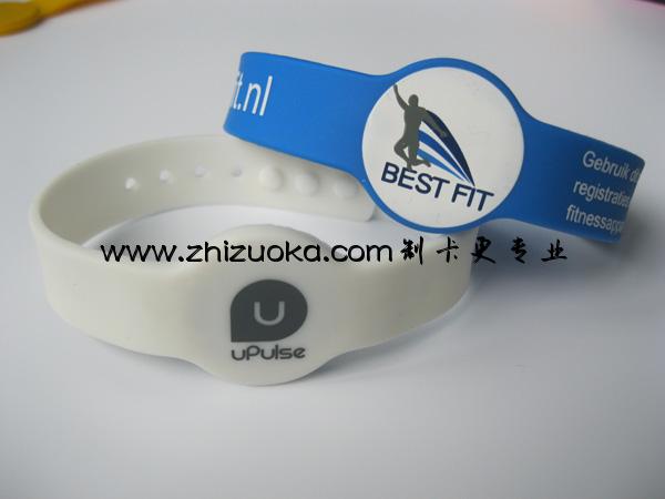 دستبند RFID