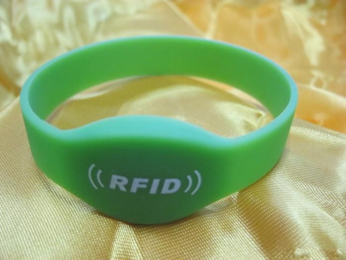 مچ بند سیلیکونی RFID مچ بند سیلیکونی RFID